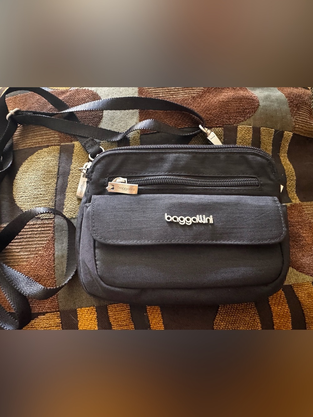 Baggallini Black Crossbody Organizer Bag